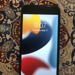 Apple iPhone 8 64GB Unlocked For Any Carrier Like New!
