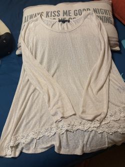 Ladies Top . Living Doll $8  Or Best Offer
