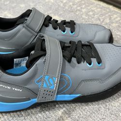 Five Ten Kestrel Lace Mountain Bike Shoes, Women Size 9 Women/ 7.5 Men 