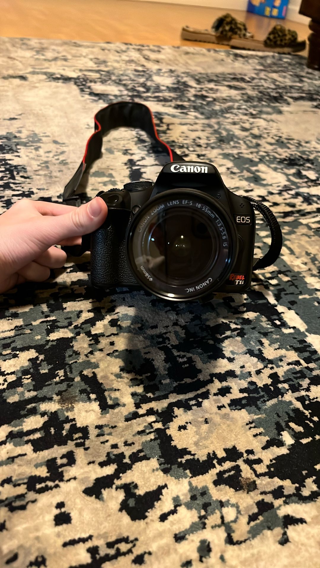 Canon EOS Rebel T1i 15.1 MP CMOS Digital SLR Camera with 3-Inch LCD and EF-S 18-55mm f/3.5-5.6 IS Lens (Renewed)