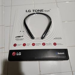 LG Tone Style 