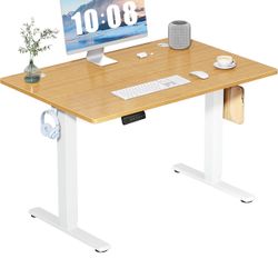 Adjustable Computer Work Desk