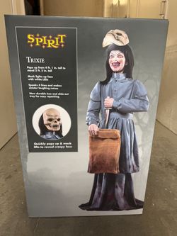 Spirit Halloween Animatronic