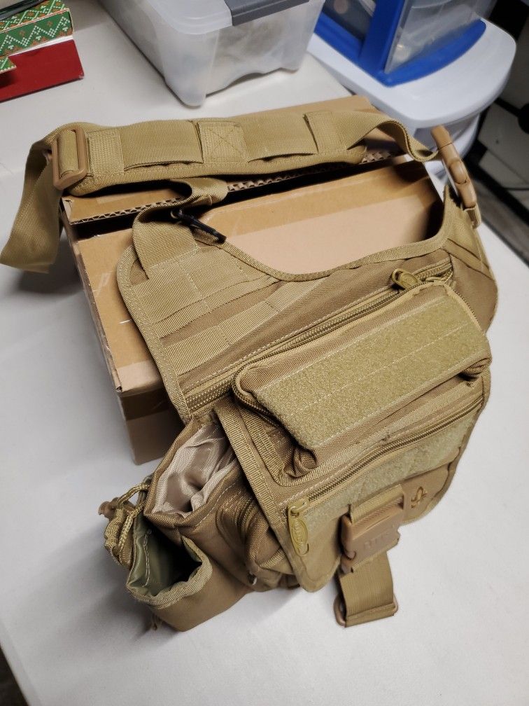 UTG Tactical Messenger Bag Jewelry Accessories