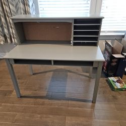 Kid's Media Desk 