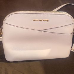 Michael Kors Crossbody Bag