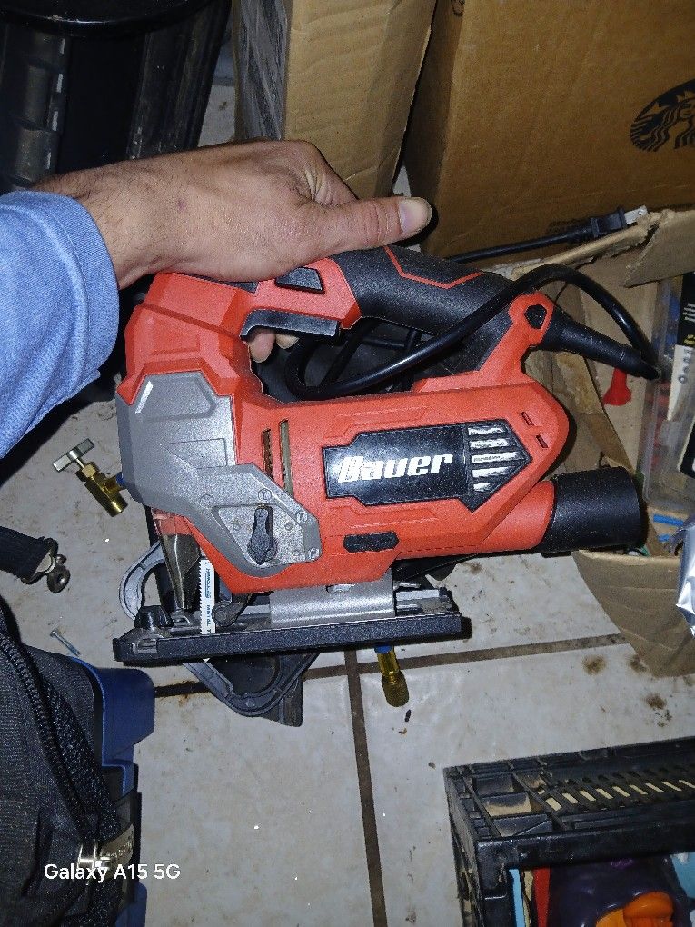 Bauer Jig Saw