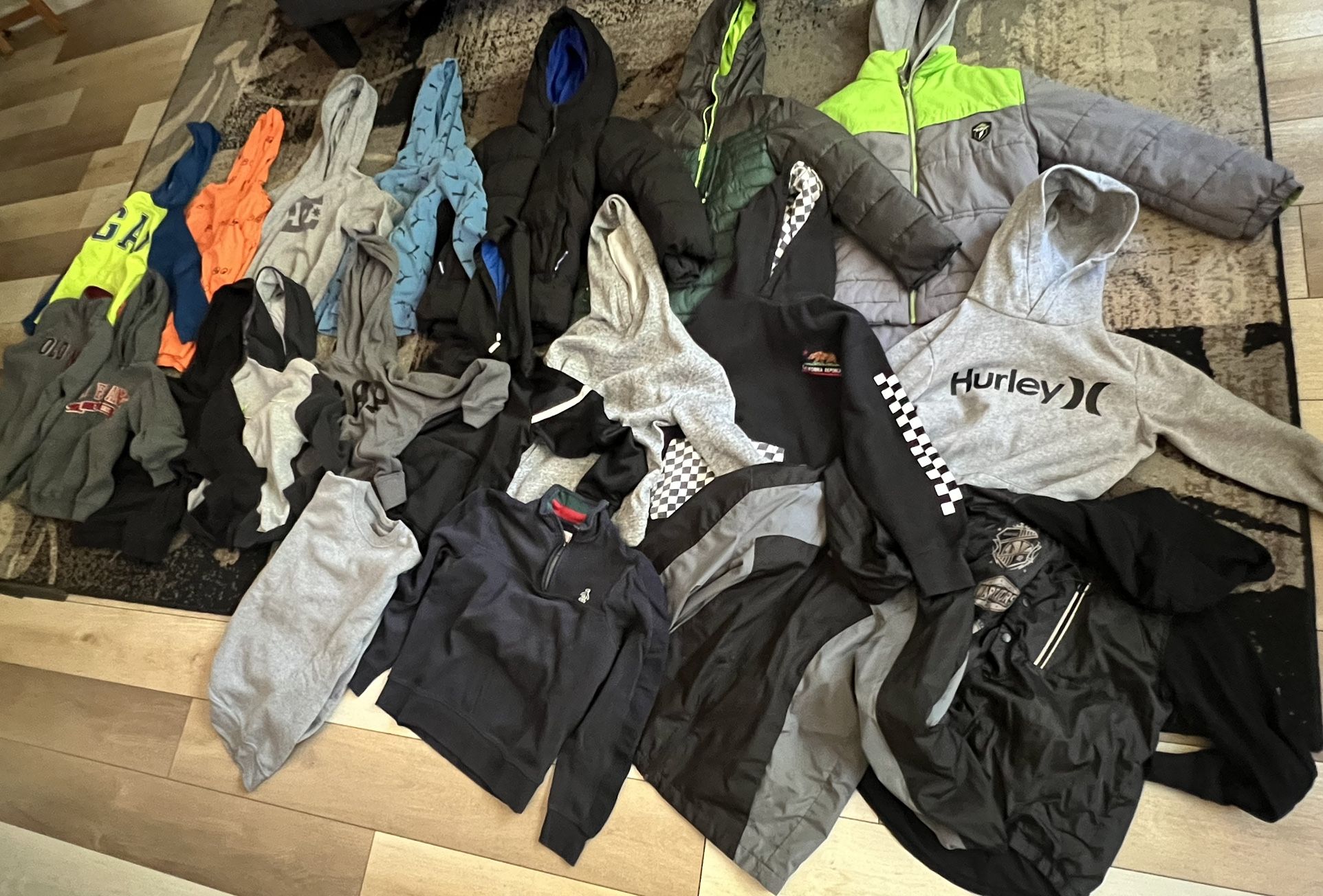 Hoodies For Boys Size 10-12 Med/large