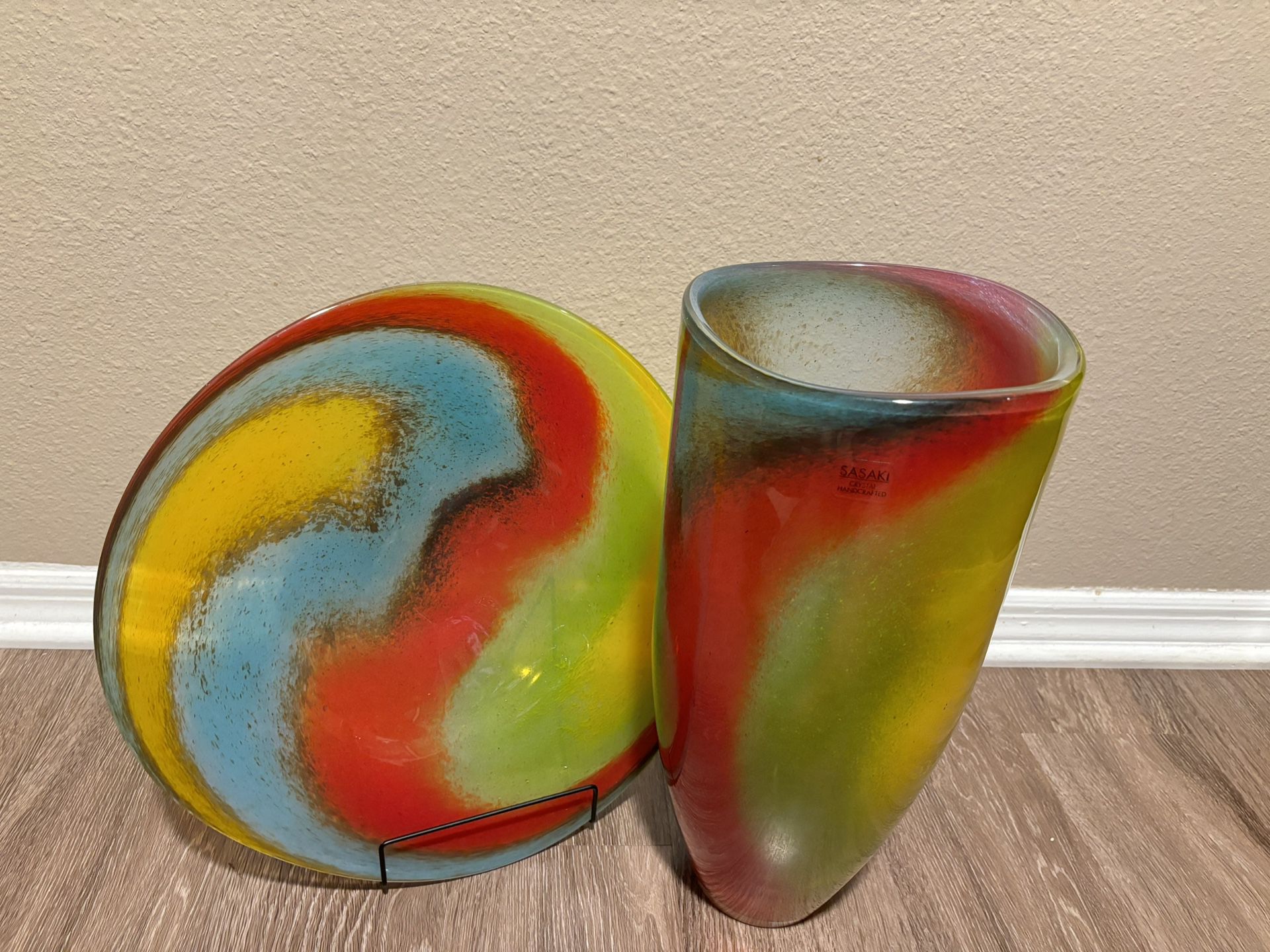 Sasaki Crystal vase & Matching Platter, Santa Fe Lithuanian. 