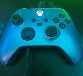 Xbox one controller (blue)