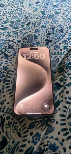 15 Pro Max - Natural titanium