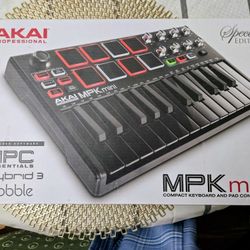 Akai Keyboard Controller 