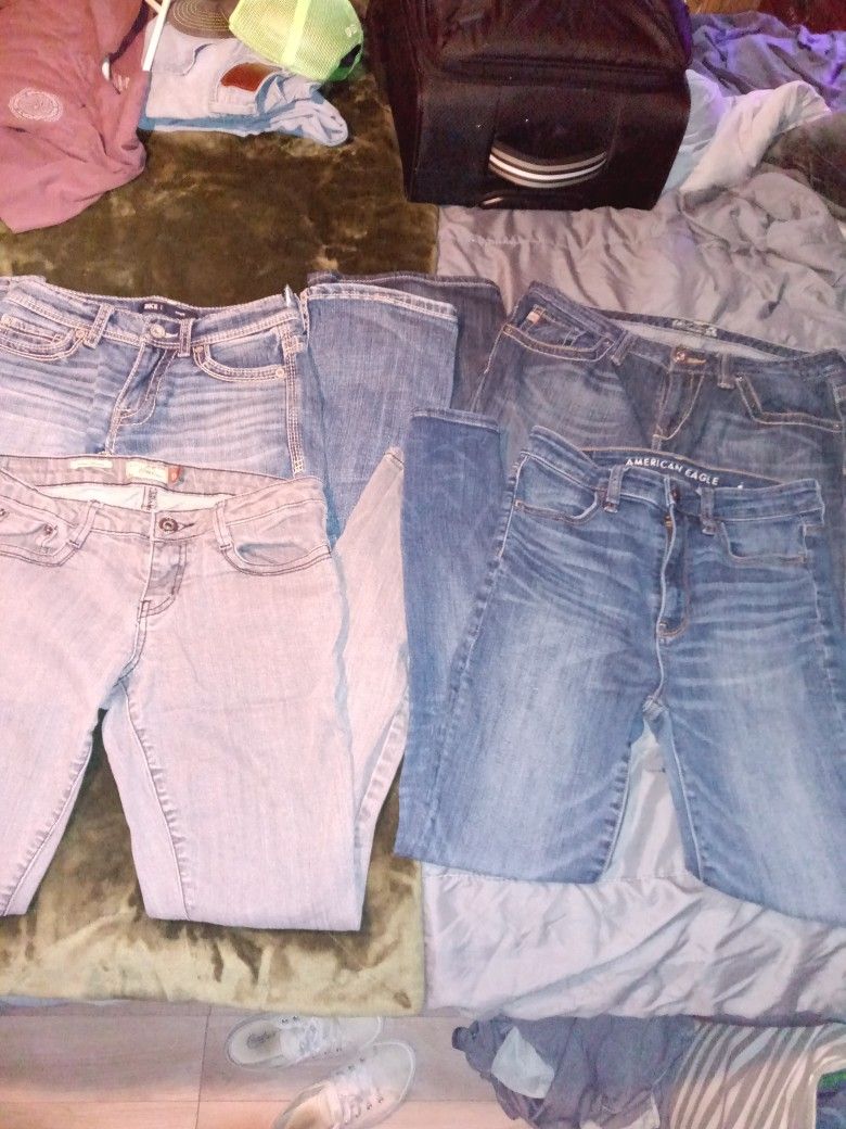 Woman's Name Brand Jeans 👖