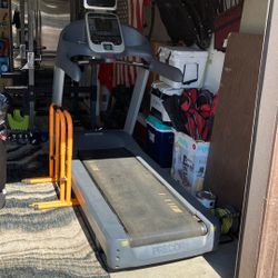 Pre-core Treadmill. Free 956i