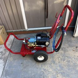 New Wheeler-rex 47100-electric powered hydrostatic Test pump 1000psi asking $1200 commercial 
