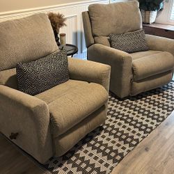 Set Of Recliners 