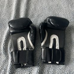 Boxing Gloves 