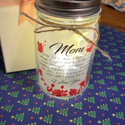 Gift Jar Lighted  Mom Writing NEW    2 -AAA Batteries Not Included. 