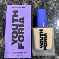 NEW YOUTHFORIA DATE NIGHT SKIN TINT SERUM FOUNDATION IN LIGHT $15!!