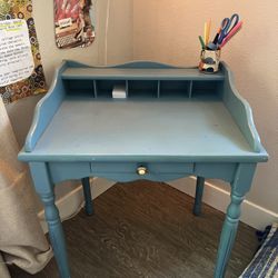 Robin’sEgg Blue Desk 
