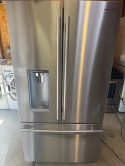 Kitchen aid French door refrigerator