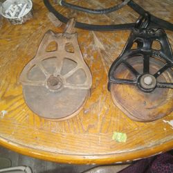 Vintage Cast Iorn Hay Car Pulleys