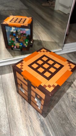 LEGO Retired Minecraft Crafting Table