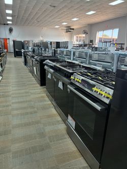 GREAT PRICES ON STOVES FOR THE HOLIDAYS!