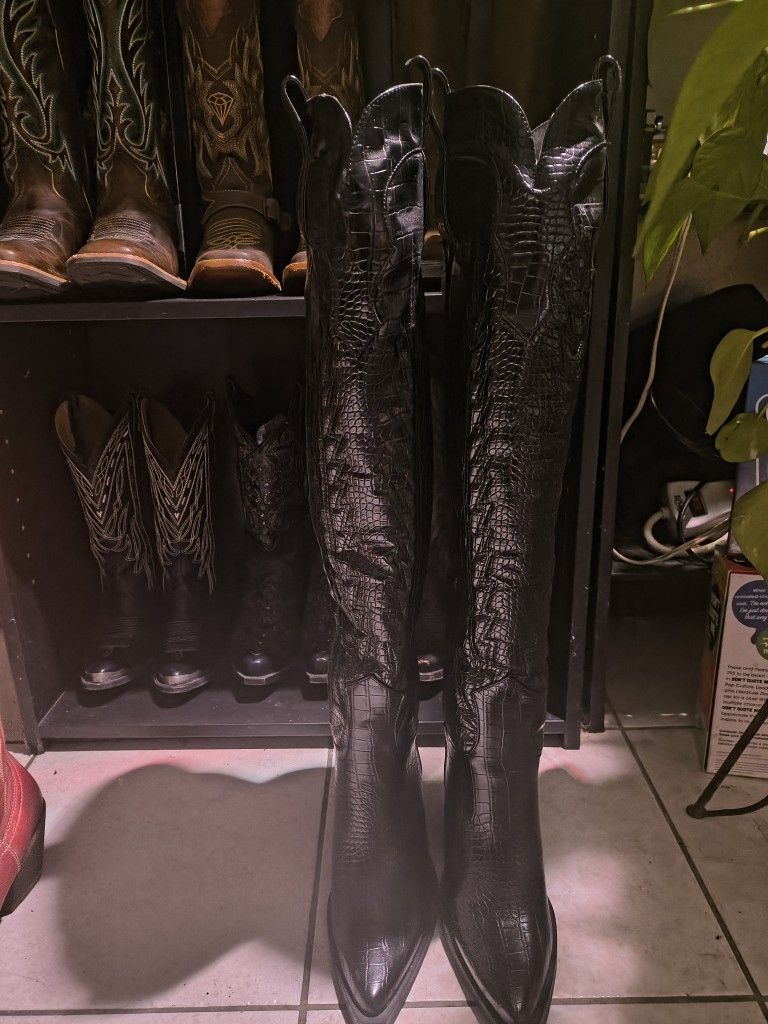 Black Thighs Boots