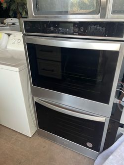 Whirlpool stainless steel double wall oven