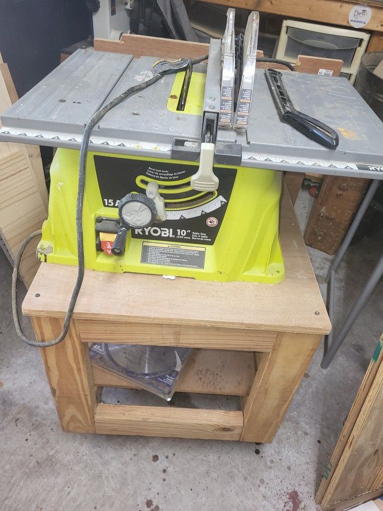 Ryobi 10" Table Saw W/cart