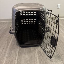 Dog cage medium