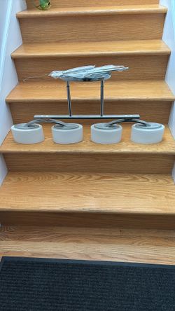 Island, Stairway, Foyer Light