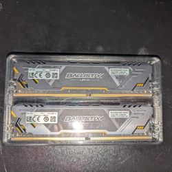 32 Gb 2 Stick of Ram DDR4 3200 for Desktop Computer PC (SOLD AS PAIR)