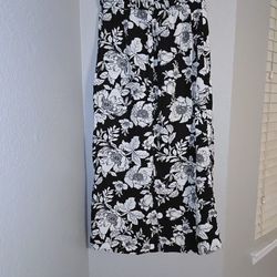Old Navy High Waisted Maxi Skirt Size S