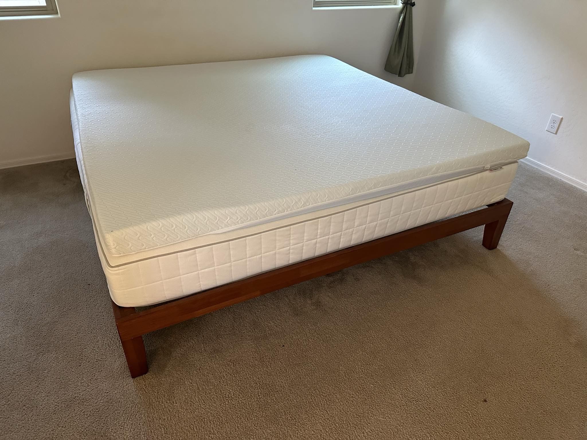 Kind Size Wooden Bed Frame 