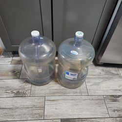 Drinking Water Bottles 