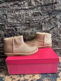 Booties girl