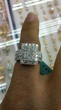 14k white gold ring 6.9 grams 2 ct diamonds