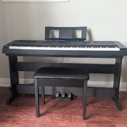 Yamaha Portable Grand DGX-660