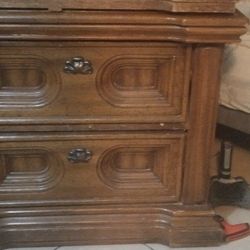 Two Nicely Nightstands