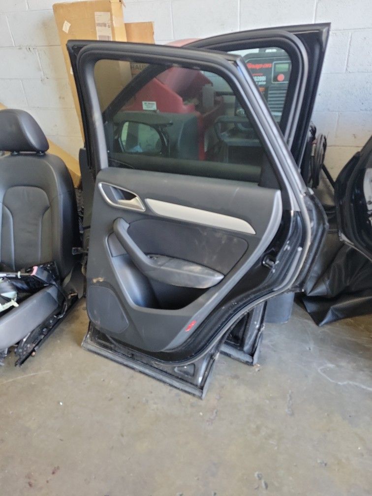 2017 Audi Q3 Doors And Trunk Door