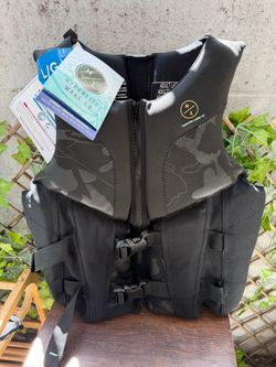 Boating PFD Life Jacket *Brand New*