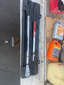 Snap on 3/4 torque wrench