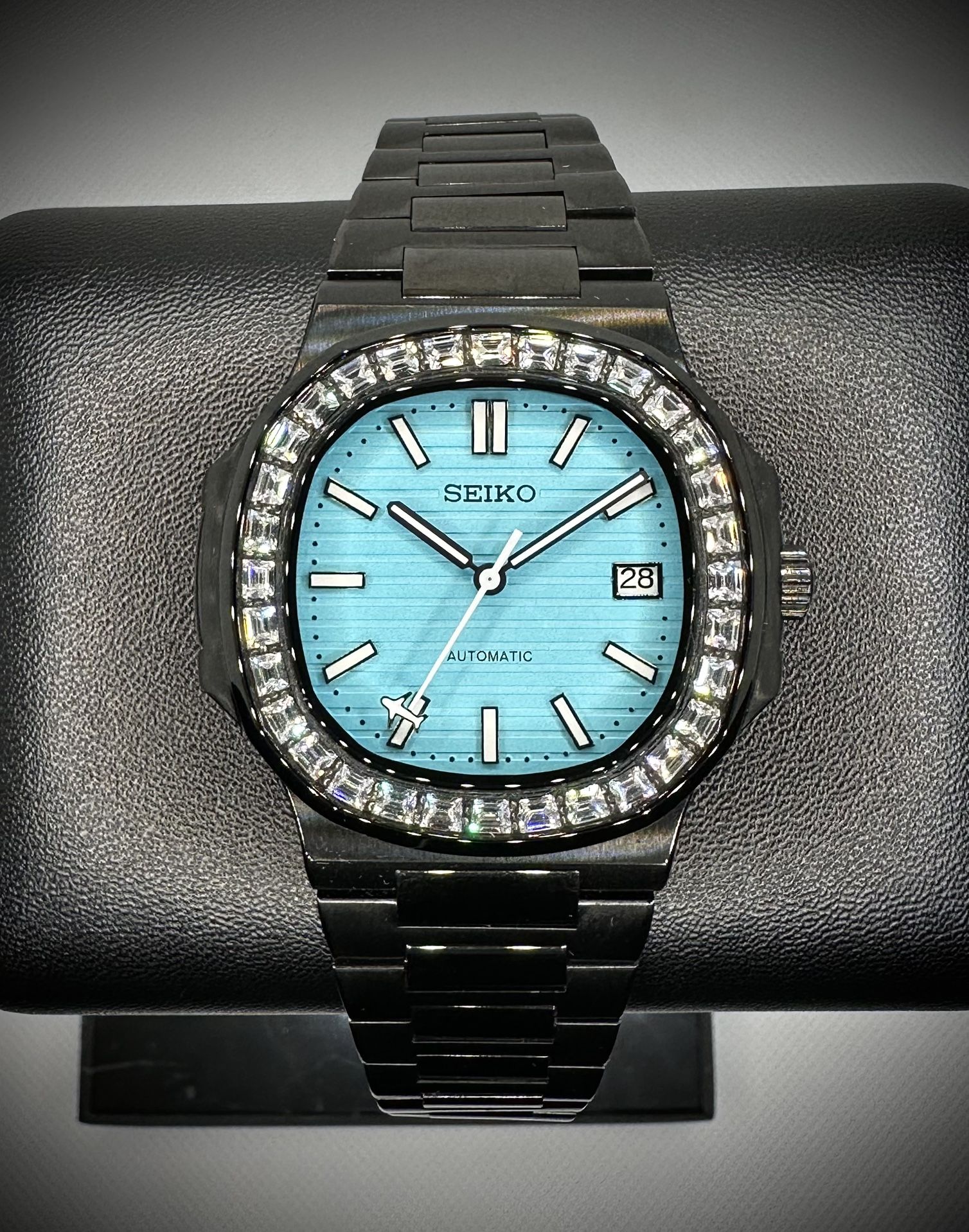 Custom Seiko - Tiffany Blue Nautilus