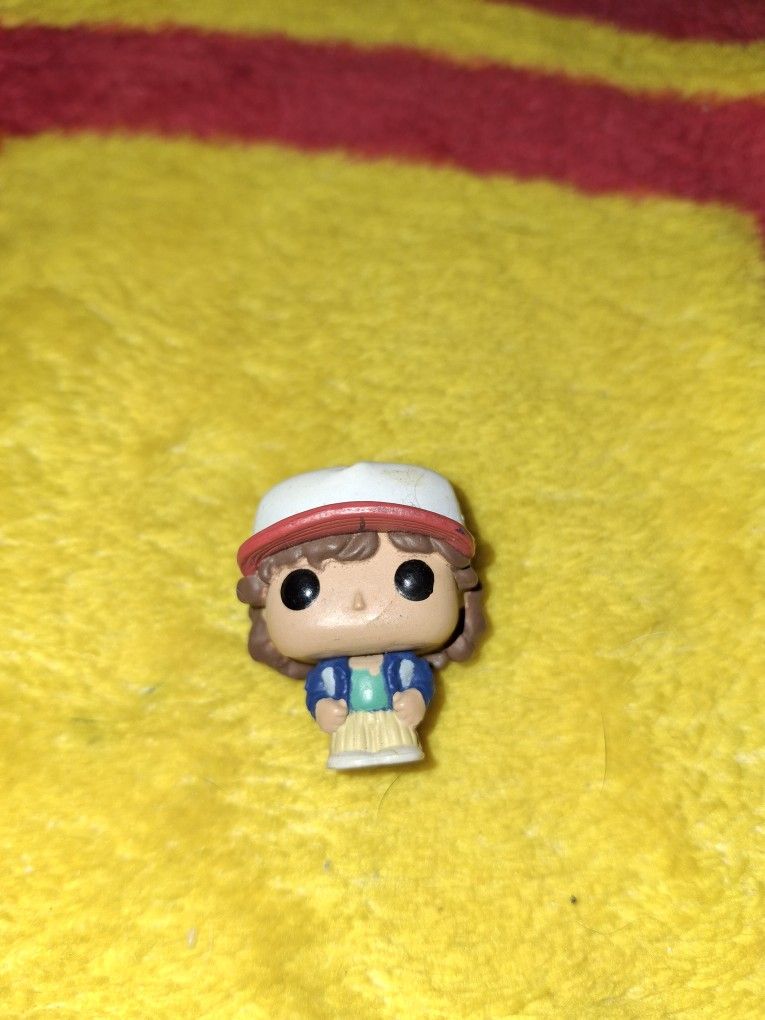 Stranger Things Mini Figure Dustin