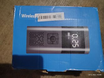 Portable wireless air pump