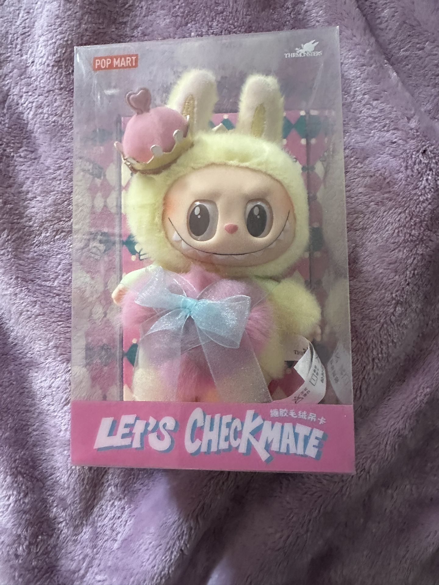 Labubu lafufu queen check mate bag charm pendant vinyl doll