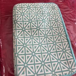 14”x9” protective laptop case and 5”x5.75” matching wallet like new