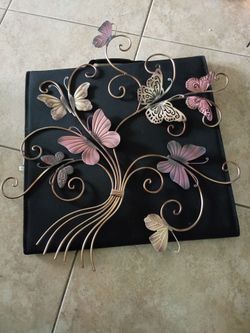 Beautiful Metal Wall Hanging